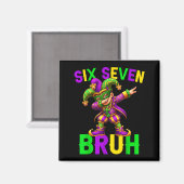 Mardi Gras Six Seven Bruh Dab Jester 6 7 Meme Fat マグネット (正面/裏面)