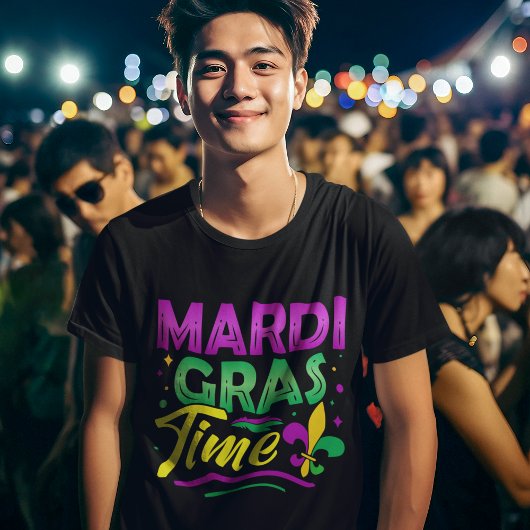 Mardi Gras Time – Festive Carnival Colors Tシャツ