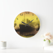 © MARIA MADRUGAS 121 Titanic-Departing ラージ壁時計 (ホーム)