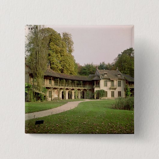 MarieアントワネットのHameau 缶バッジ (正面)