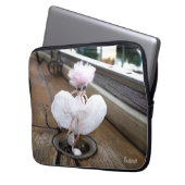 Marilyn Monroe pose in Witte rok ラップトップスリーブ (正面左)