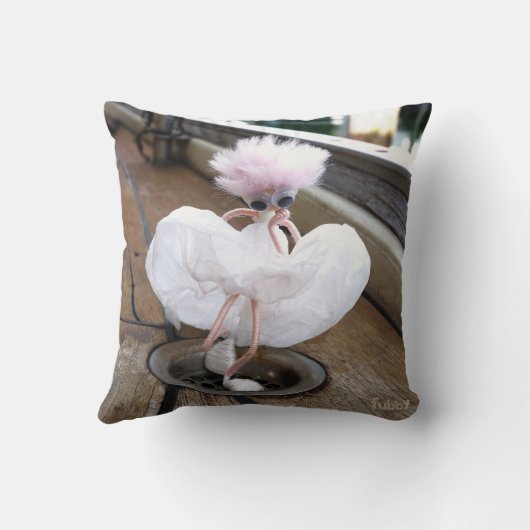 Marilyn Monroe pose in Witte rok door fubby. クッション (裏面)