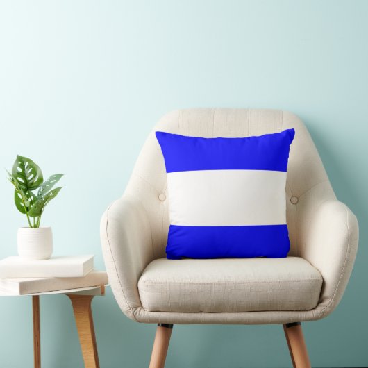 Maritime Flag J — Juliet クッション (椅子)