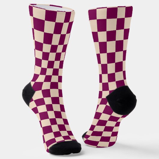 Maroon and beige checkerboard pattern ソックス (傾斜あり)