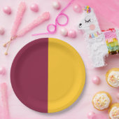 Maroon and Gold Graduation ペーパープレート (パーティー)