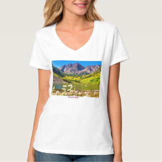 Maroon Bells in Aspen Colorado Tシャツ