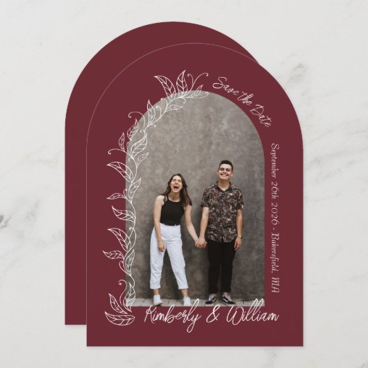 Maroon Berry Botanical Leaves Arch Save the Date 招待状 (正面/裏面)