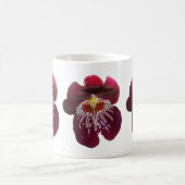 Maroon Orchids II Elegant Floral コーヒーマグカップ (中央)