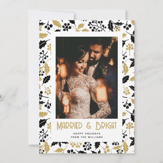 Married and Bright Black Gold Photo Christmas Card シーズンカード (正面)