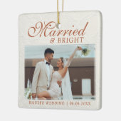 Married and Bright Photo Keepsake Wedding セラミックオーナメント (左)