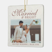 Married and Bright Photo Keepsake Wedding セラミックオーナメント (左)