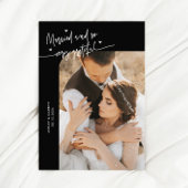 Married and Grateful Wedding Photo Black サンキューカード