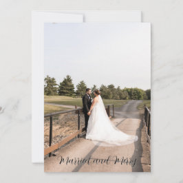 Married And Merry Script Font 招待状