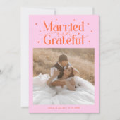 Married & Grateful Wedding Photo Orange Pink サンキューカード (正面)