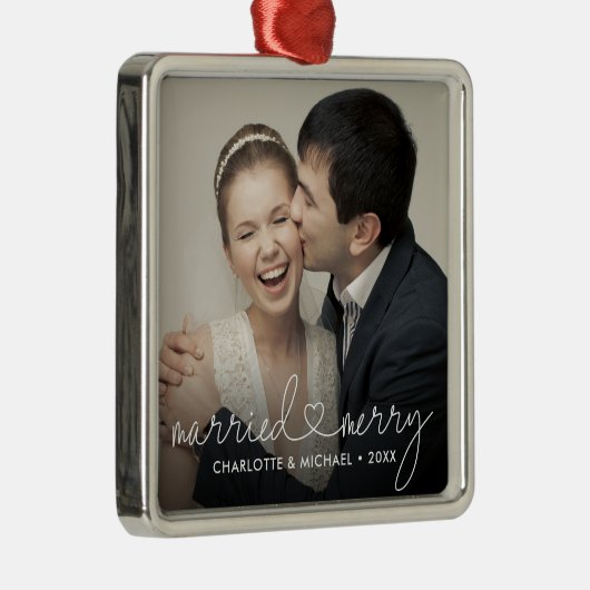 Married & Merry Heart Script Modern Custom Wedding メタルオーナメント (右)