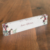 Marsala及び海軍花のぼろぼろのシックなオフィスのカスタム デスクネームプレート (側面)