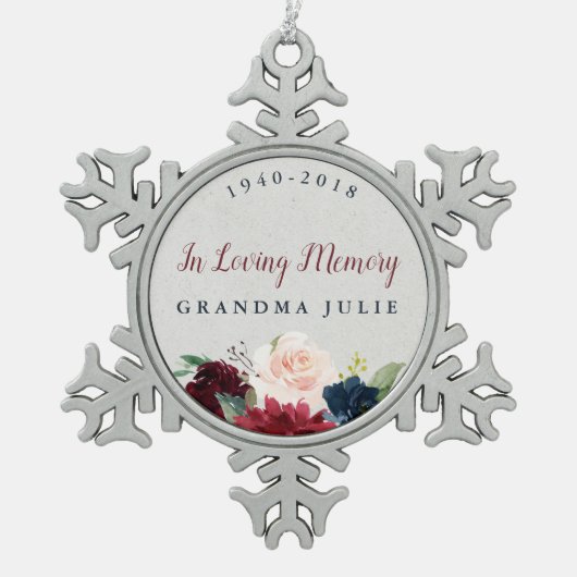 Marsala及び海軍花のパーソナライズな記念物 スノーフレークピューターオーナメント (正面)