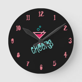 Martini – アルコールドリンクポップ・アートのアート、ピンク&ターコイズ ラウンド壁時計