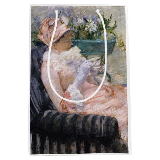 Mary Cassatt - The Cup of Tea ミディアムペーパーバッグ (正面)