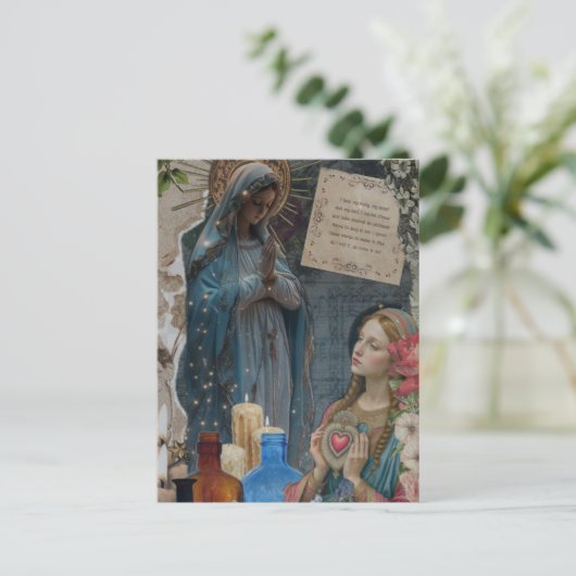 Mary Mixed Media Collage ポストカード (スタンド正面)