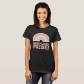 Maryland Pride LGBTQ Cute Rainbow Minimalist Pride Tシャツ (正面フル)
