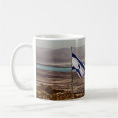 Masada View with Flag コーヒーマグカップ (左)