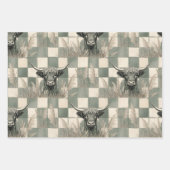 Masculine Grey Blue Checkered Highland Cow ラッピングペーパーシート (正面)