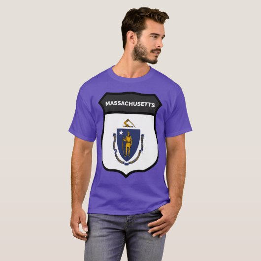 MASSACHUSETTS BADGE IV Oversized Tシャツ (正面フル)