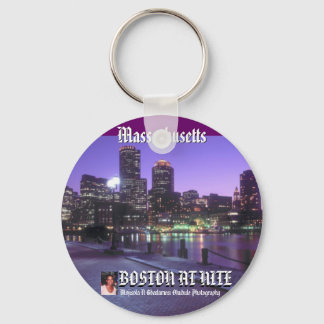 Massachusetts Keychain by Mojisola Gbadamosi Oku キーホルダー