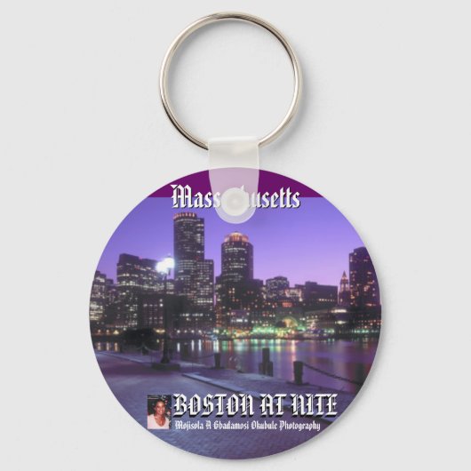 Massachusetts Keychain by Mojisola Gbadamosi Oku キーホルダー (正面)