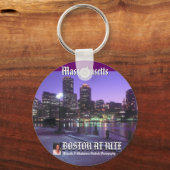 Massachusetts Keychain by Mojisola Gbadamosi Oku キーホルダー (正面)