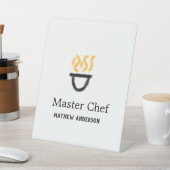 Master chef add name black pan yellow fire fume co 台座サイン (インサイチュ)