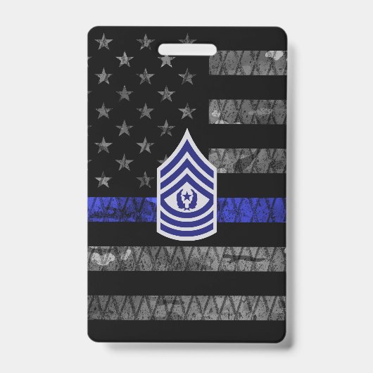 Master Sergeant Thin Blue Line Distressed Flag バッジ (正面)