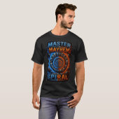 Master the Mayhem Tシャツ – Control the Spiral Sku (正面フル)
