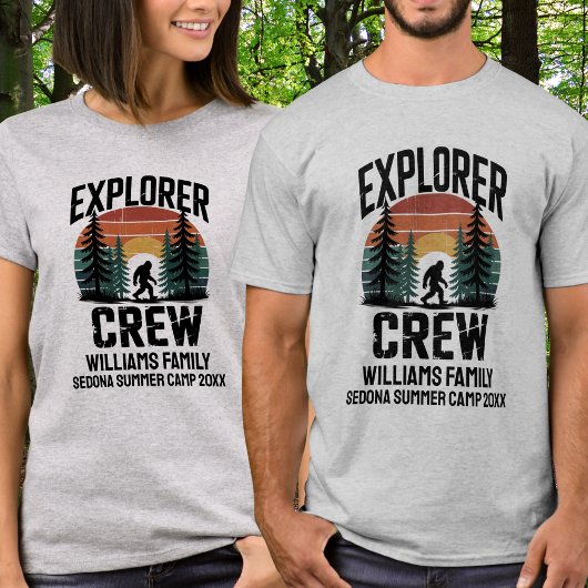 Matching Family Vacation Camp BigFoot Explorer Cre Tシャツ