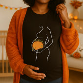 Maternity Halloween Pumpkin Inside Belly  Tシャツ