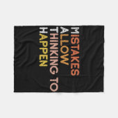 Math Mistakes Allow Thinking To Happen Mathematics フリースブランケット (正面(横))