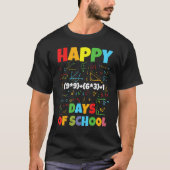 Math Teacher Happy 100th Day of School Equation Te Tシャツ (正面)