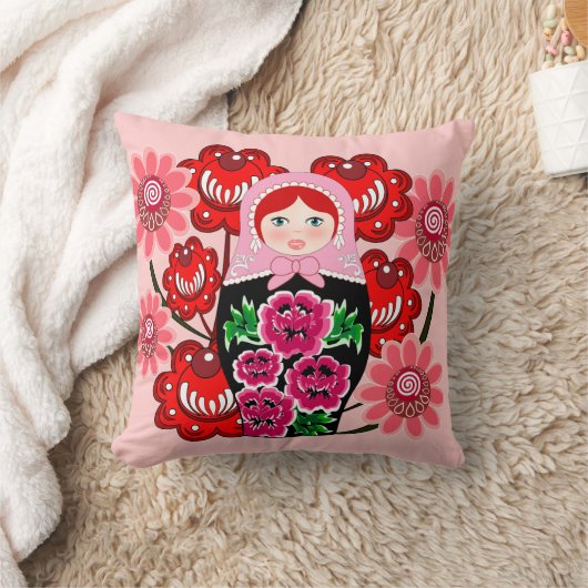 matryoshkaの人形およびロシアのな民芸Khokhloma クッション (ブランケット)