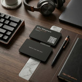 Matte Black Minimal QR Code Tech Founder Startup 名刺
