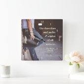 Matthewの28:19はすべての国家の弟子を作ります行きます スクエア壁時計 (ホーム)