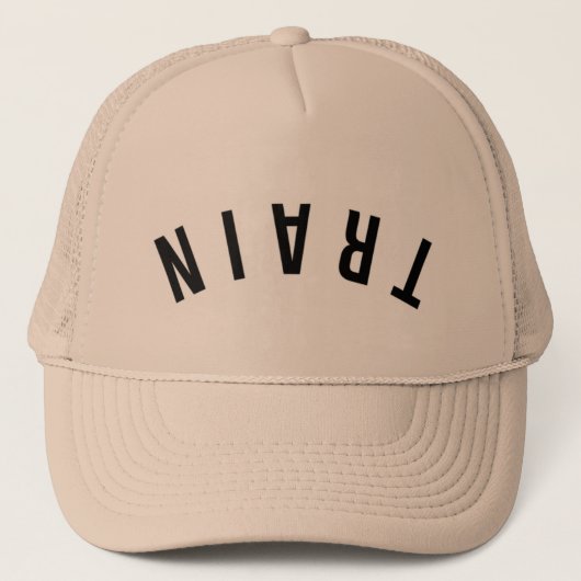 Matthews Hatのトレーニング – TRAIN キャップ (正面)