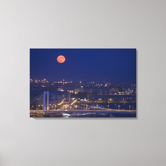 Matyasの隣のフィッシャーメンズバスティオンから表示 キャンバスプリント (正面)