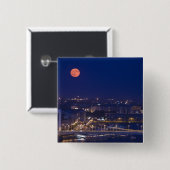 Matyasの隣のFishermens Bastionから表示 缶バッジ (正面&裏面)