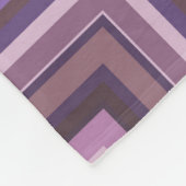 Mauveのストライプ階段パターン フリースブランケット (角)
