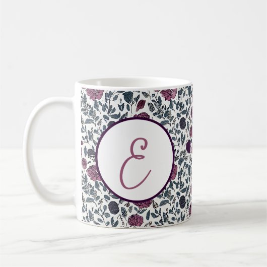 Mauve water color floral pattern monogram コーヒーマグカップ (左)