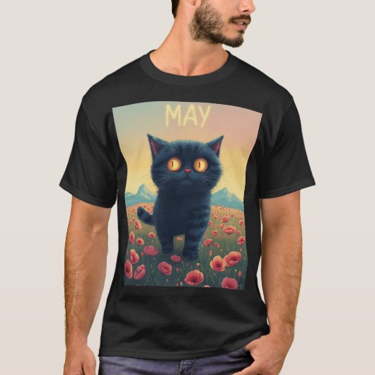 May Dreamwalk – ポピー畑の巨大な猫 Tシャツ (正面)