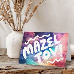 MAZEL TOVバーバルミツワーカスタマイズレインボー カード<br><div class="desc">私の手で引かれた文字があなたのために。カードの内側に文字を追加するか、背景色を変更する。もっとデザインや色は店のチェック！それとももし何か欲しいカスタムか。私も同じ包装紙を持っていて、もちろんバーとバルミツワー両方のバージョン！頼もし必要なものは見つからない！:)</div>