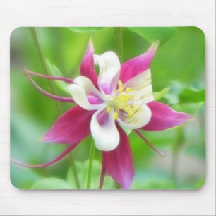 McKanaの明るいタイプオダマキ（植物） マウスパッド