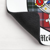McTavishの一族はバッジのタータンチェックの頂点に達します マウスパッド (コーナー)